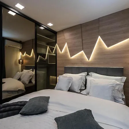 Luxury Luna With Private, Heated Pool Apartamento Zadar